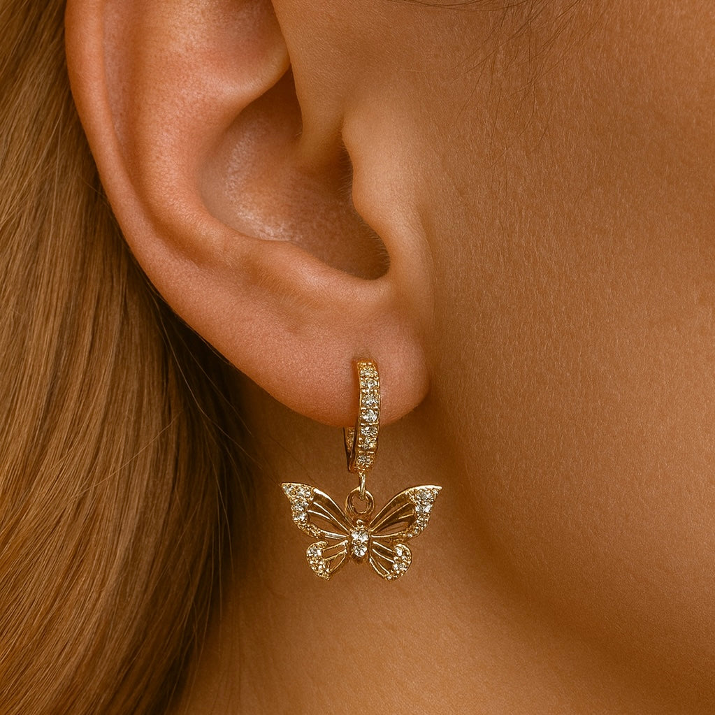 Single Sparkling earring - Butterfly
